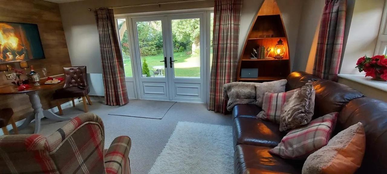 Glyn Isa Country House Luxury Self Catering Accommodation Conwy Eksteriør billede