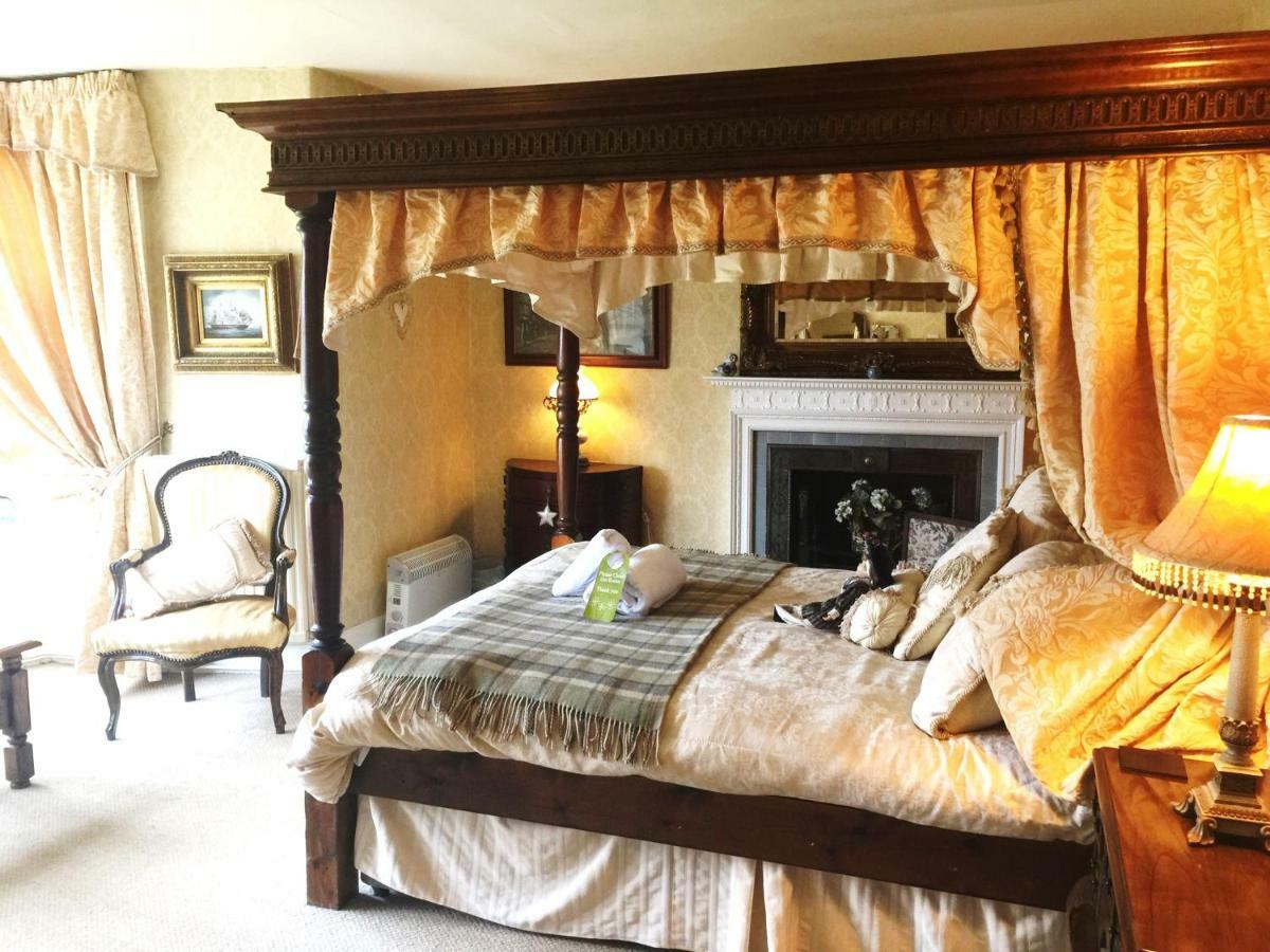 Glyn Isa Country House Luxury Self Catering Accommodation Conwy Eksteriør billede